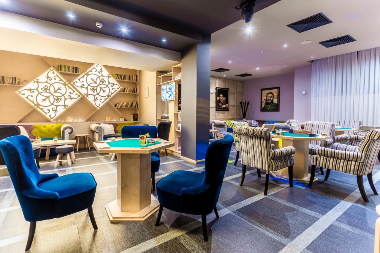 Hotel Arte Spa & Park Velingrad Ngoại thất bức ảnh Interior of a casino in Belgrade, Serbia