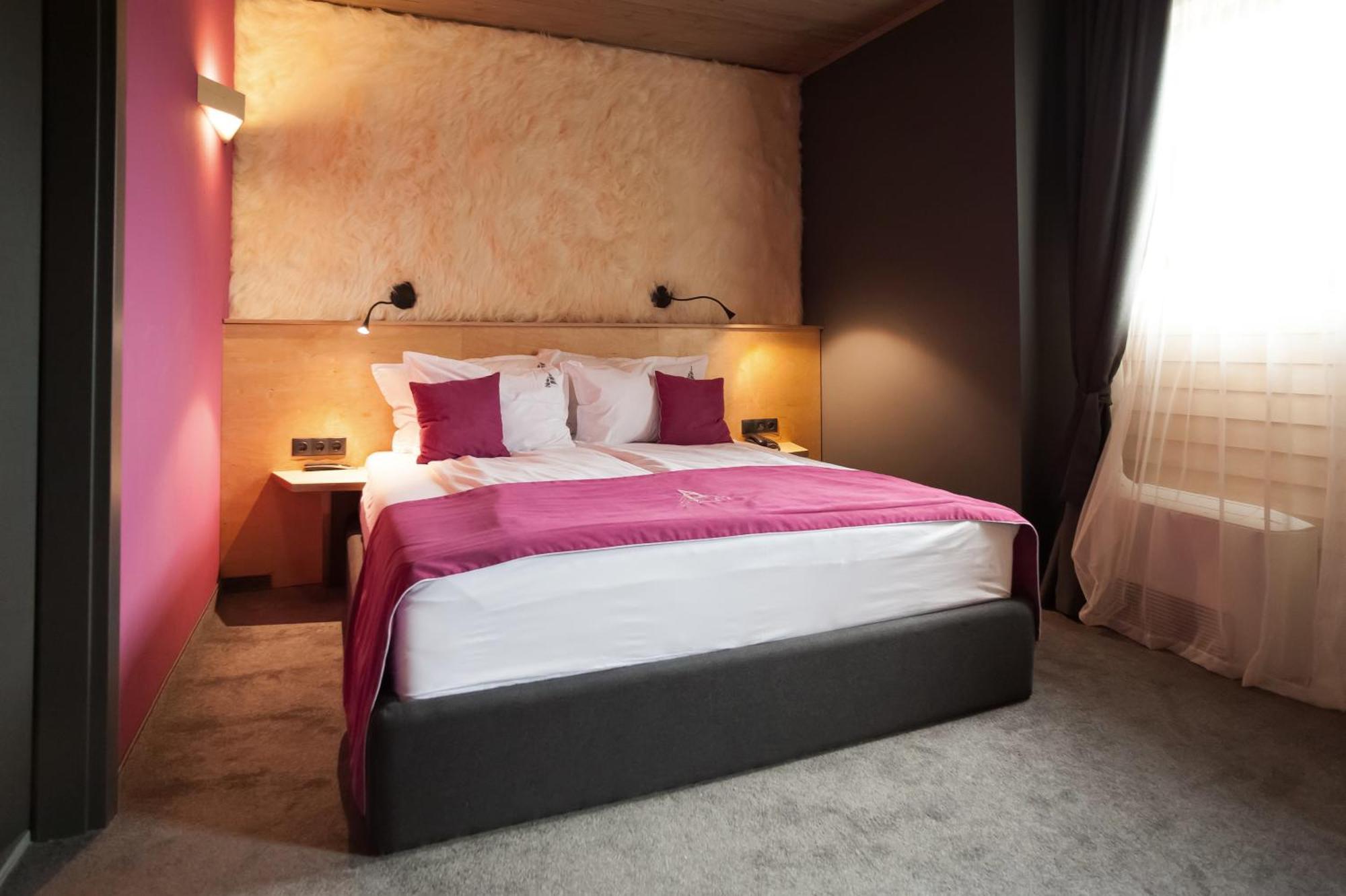Hotel Arte Spa & Park Velingrad Phòng bức ảnh A room at the Hotel du Vin in Cheltenham